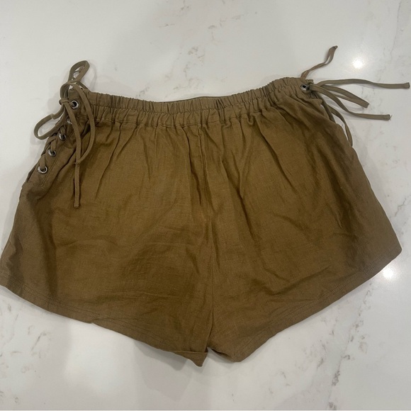 Free People Olive Green Women’s Cargo Shorts - Picture 8 of 12